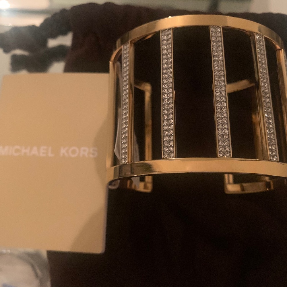 MICHAEL KORS bangle